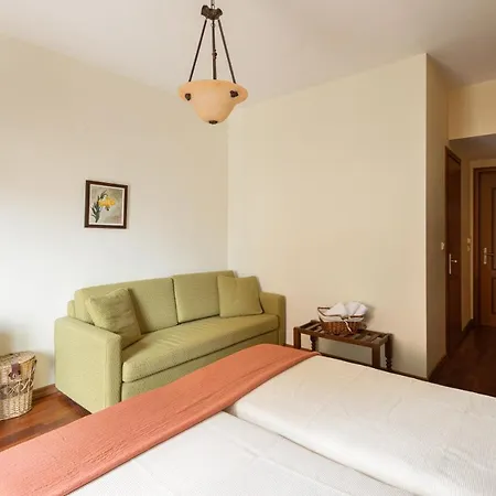 Dimosthenis Hotel