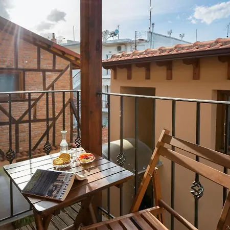 Dimosthenis فندق