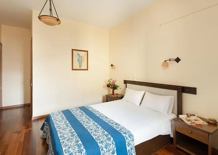 Dimosthenis Hotel