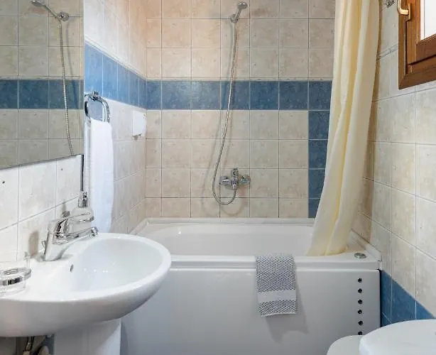 Dimosthenis Hotel 3*